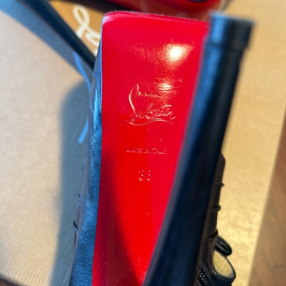 Christian Louboutin Madame Butterfly 🦋 - Picture 3 of 10